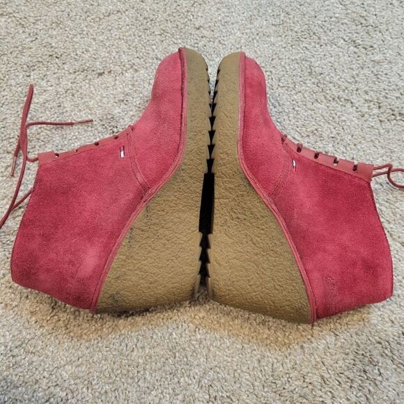 Tommy Hilfiger Women's Red Suede Wedge Boots Size 7.5 - Picture 7 of 9